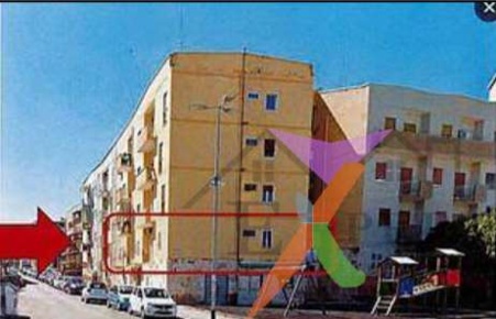 Foto Appartamento in Via Campania 5, Bari San Paolo di 130 m² con 5 locali