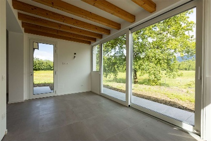 Foto Villa bifamiliare a Sarmede di 260 m² con 13 locali in vendita