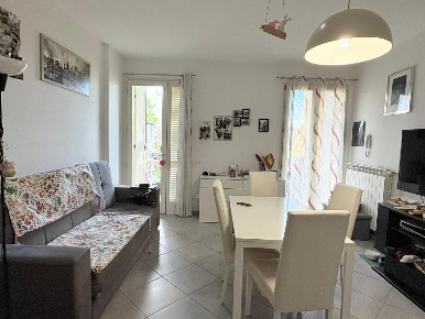 Foto Appartamento a Cecina di 60 m² con 3 locali in vendita