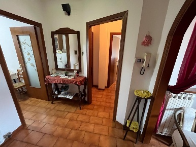 Foto Appartamento a Castelfranco di Sotto Centro di 80 m² con 4 locali