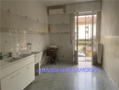 Foto Appartamento in DONIZETTI, Scandicci Casellina di 65 m² con 3 locali