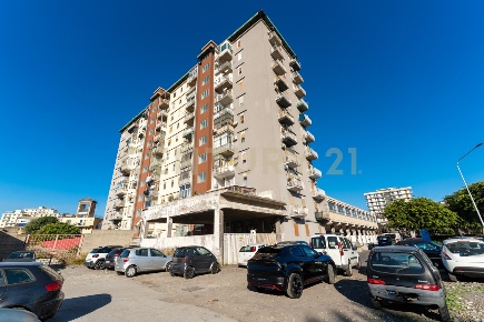 Foto Posti auto in Via del Rotolo 42/B, Catania Rotolo di 115 m² in vendita