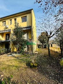 Foto Villa unifamiliare in via brunelleschi 101, Ravenna Alberti - Galilei