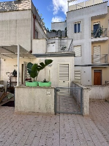 Foto Appartamento in Via Memorie 22, Otranto Centro di 65 m² con 2 locali