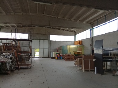 Foto Magazzino in Via San Remigio 43, Sabbioneta di 1200 m² con 3 locali