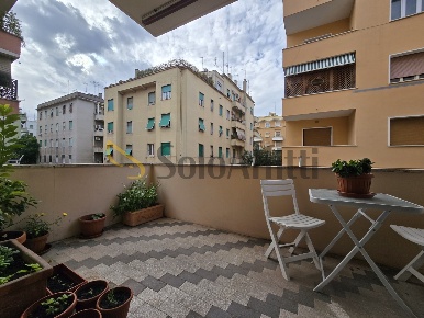 Foto Appartamento in Via Rodolfo Lanciani 10, Roma Bologna di 125 m²