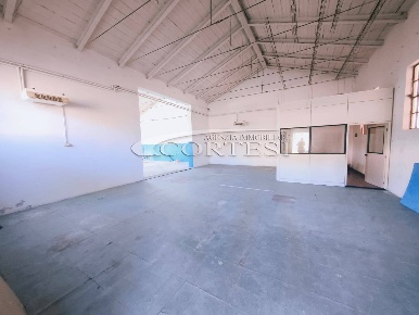 Foto Locale commerciale in VIA DEI VISCONTI 88, Sansepolcro di 260 m²