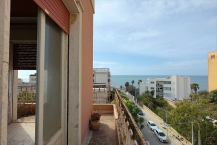 Foto Appartamento a Marsala Centro Urbano con 5 locali in vendita