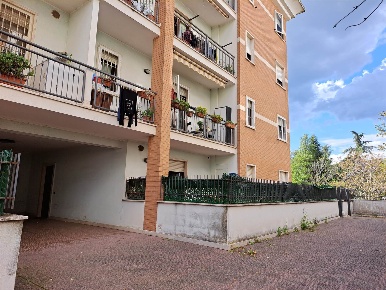Foto Appartamento in Viale Francesco Baracca 28, Viterbo di 33 m²