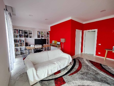 Foto Ufficio a Follonica Area Rurale, Poggio Tre Cancelli di 53 m²