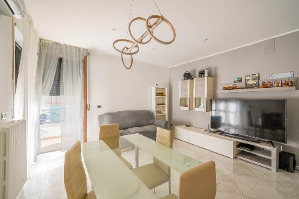 Foto Appartamento in Vico II Cesare Cantù 3, Palo del Colle Centro di 90 m²