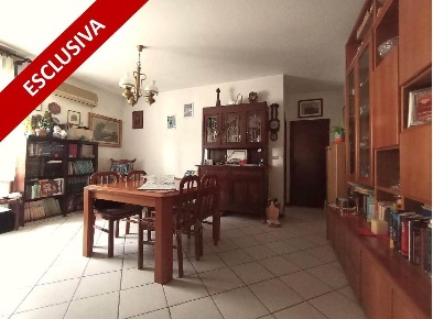 Foto Appartamento a Rimini Marina Centro di 116 m² con 4 locali in vendita