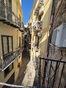 Foto Appartamento a Palermo Castellammare di 77 m² con 4 locali in vendita