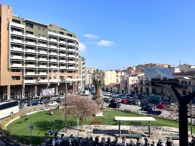 Foto Appartamento in Piazza Don Luigi Sturzo, Palermo Borgo Vecchio