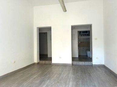 Foto Magazzino in Via DEI MARSI 162, Pescara Porta Nuova di 35 m²