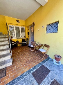 Foto Appartamento in Via Carletto Ferrari, Daverio Centro di 100 m²