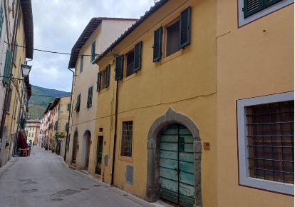Foto Appartamento a Vicopisano Centro di 99 m² con 4 locali in vendita