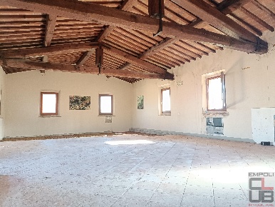 Foto Appartamento a Cerreto Guidi di 100 m² con 5 locali in vendita