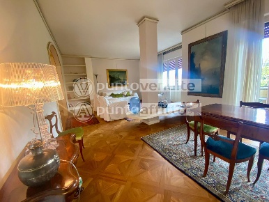 Foto Appartamento a Lucca San Marco - Acquacalda di 170 m² con 6 locali