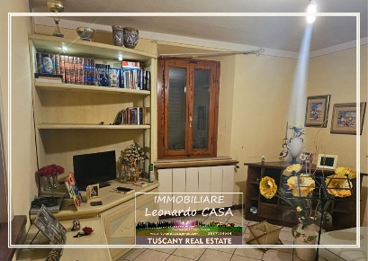 Foto Villa a schiera a Lamporecchio Centro di 150 m² con 6 locali