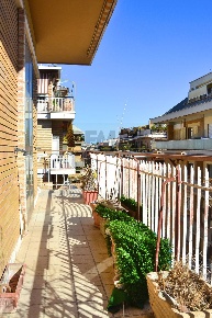 Foto Appartamento in via della pineta sacchetti, Roma di 138 m² in vendita