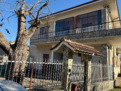 Foto Casa indipendente in via Cascina Gariglio, Sant'Ambrogio di Torino