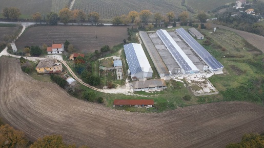Foto Capannone industriale in Frazione San Giovanni Battista, Arcevia