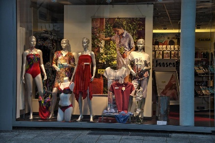 Foto Attività commerciale a Roseto degli Abruzzi Centro di 35 m² in vendita