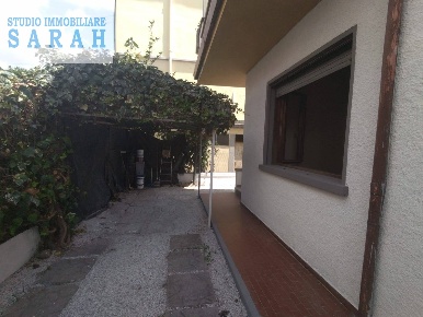 Foto Appartamento in VIA CIMAROSA, Viareggio Torre del Lago di 78 m²