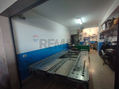 Foto Box in Via Campania, Campobasso San Giovanni di 22 m² con 1 locali