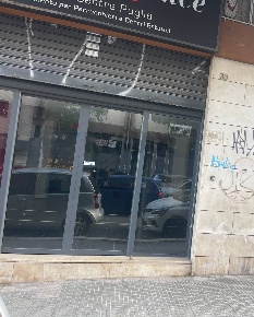 Foto Locale commerciale a Bari Picone di 121 m² con 2 locali in affitto