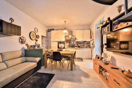 Foto Appartamento in Via Santa Giustina, Bellusco Centro di 88 m²