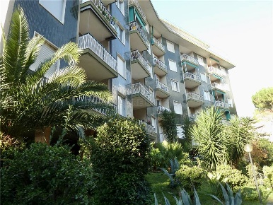 Foto Appartamento in Via Agosti 199, Sanremo Corso degli Inglesi di 48 m²