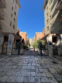 Foto Appartamento in VIALE A. SALANDRA 5, Bari Picone di 130 m² in vendita