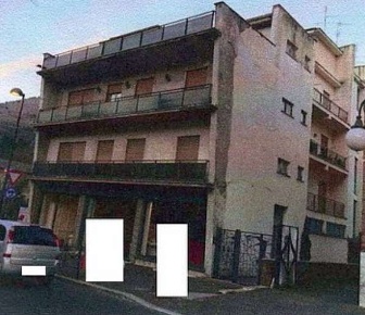 Foto Appartamento in Viale Pio XII 112, Cave Centro di 218 m² con 8 locali