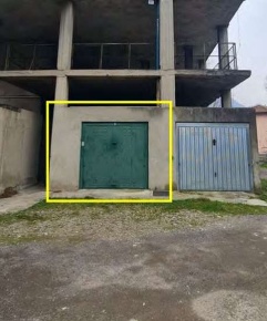 Foto Appartamento in Corso Europa, Calolziocorte Centro di 114 m² all'asta