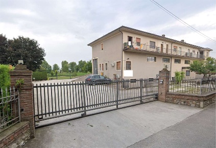 Foto Appartamento in Via Castrina 10, Travagliato di 75 m² con 3 locali