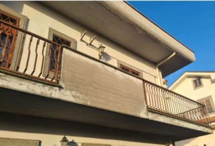 Foto Villa a schiera in Via Valle della Noce, Grottaferrata Centro all'asta