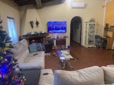 Foto Case semi ndipendenti a Campi Bisenzio Capalle, La Villa, Esselunga