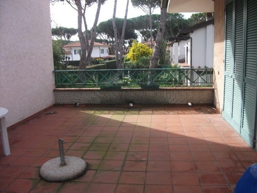 appartamento in affitto a Forte dei Marmi in zona Vittoria Apuana