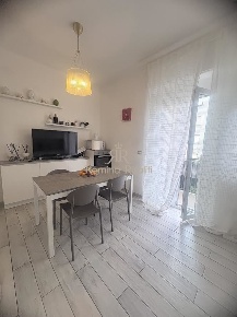 Foto Appartamento a Livorno Stadio di 90 m² con 3 locali in vendita