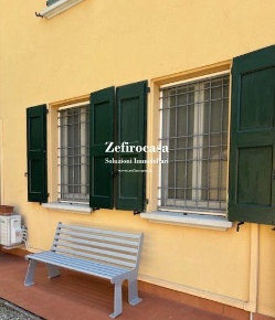 Foto Ufficio a San Giovanni in Persiceto di 54 m² con 2 locali in affitto