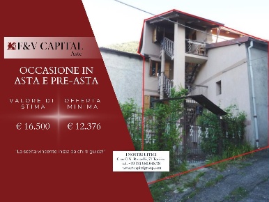 Foto Appartamento in Via Travot, Meana di Susa Centro di 221 m² in vendita