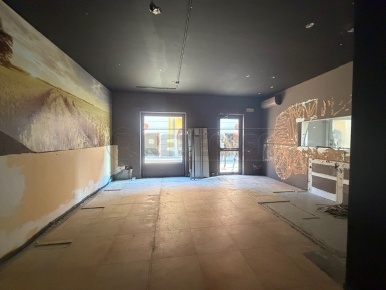 Foto Attività commerciale in Piazza Guseppe Novello 8, Codogno Centro