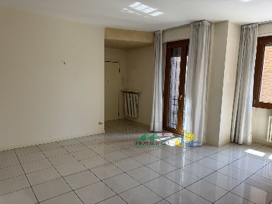 Foto Appartamento in Borgo Piccinini, Parma Centro Storico di 160 m²