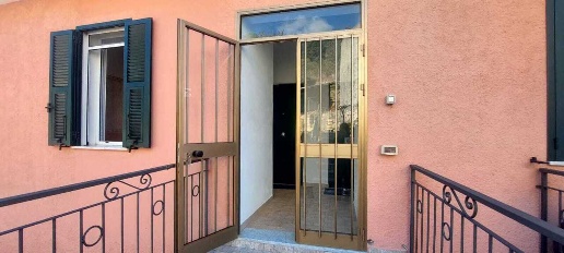 Foto Appartamento in Strada Montegrazie, Imperia Caramagna di 70 m²