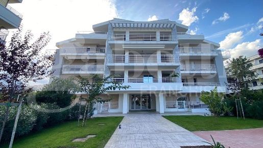 Foto Attico in Via Lungomare Sirena snc, Tortoreto Tortoreto Lido di 100 m²