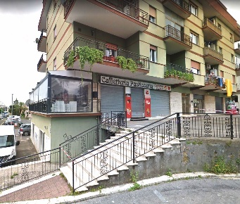 Foto Negozio in Piazza della Repubblica 21, Aprilia Centro di 130 m²