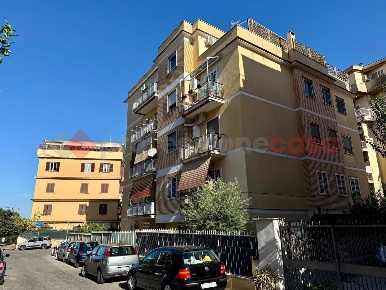 Foto Appartamento in Via Mario Carrara 44, Roma Torrevecchia di 45 m²