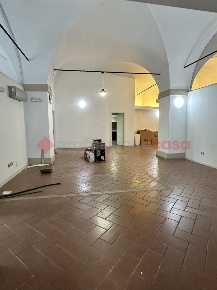 Foto Ufficio a Livorno Quartiere Venezia di 270 m² con 10 locali in affitto